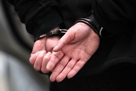 مدیرکل سابق استانداری بوشهر بازداشت شد