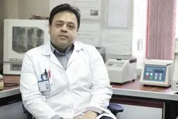 پیک ششم نزدیک و خطرناک است؛ مدارس را بازگشایی نکنید
