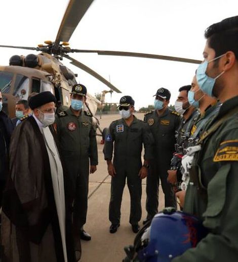 بازدید رئیس جمهور از پایگاه شکاری وحدتی دزفول
