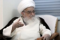 اطلاعیه دفتر آیت الله العظمی صافی گلپایگانی: از هیچ فرد و نهاد و جریانی، گله و شکایتی ندارم/ خداوند بر اعتلا و عزّت مردم و کشور عزیز بیفزاید