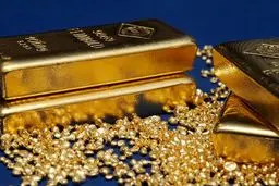 صعود طلا و سکه