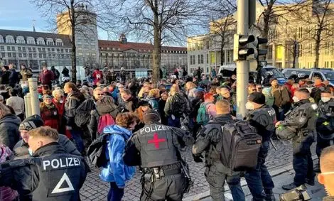 اعتراض شهروندان آلمانی به محدودیت‌های کرونایی