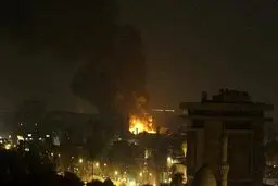 ۵ انفجار مهیب در منطقه سبز بغداد رخ داد