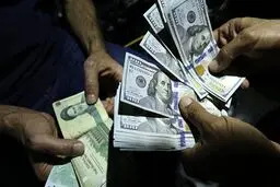 لایحه بحث‌برانگیز دولت؛ ارز ۴۲۰۰ تومانی حذف می‌شود؟