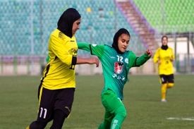 جام باشگاه‌های فوتبال آسیا / بانوان سیرجانی همچنان روی نوار برد