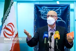 وزیر علوم: نگرانم شخصیت علمی کشور کاریکاتوری شود
