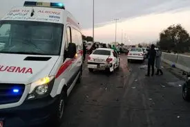 تصادف زنجیره‌ای در قم ۲۷ مصدوم به همراه داشت