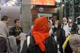 نخستین گروه گردشگران خارجی در شرایط کرونا وارد کشور شد