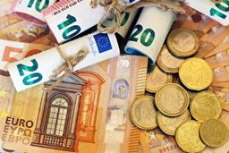 سهام یا طلا کدام یک؟