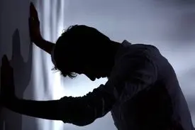افسردگی و عواقب مخرب آن بر زندگی/ آیا رهایی از افسردگی درمان دارد؟