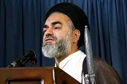 انتقاد شدید امام جمعه اصفهان از فضای مجازی/ از ما انتظار نداشته باشند سکوت کنیم