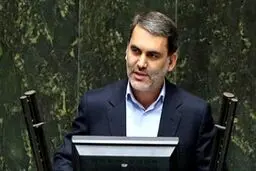 ارز ۴۲۰۰ تومانی تا پایان سال برای تأمین دارو و گندم تأمین می‌شود