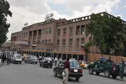 بانک مرکزی افغانستان حراج ۱۰ میلیون دلار را آغاز کرد