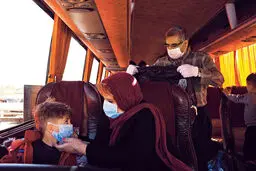 بلیت اتوبوس با حذف فاصله گذاری اجتماعی ارزان می شود؟