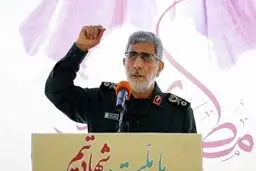 قاآنی: با کوچک‌ترین حرکت ‌دندان‌تان ‌را خرد می‌کنیم‌