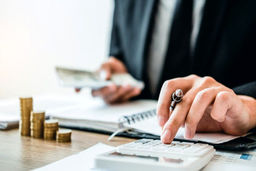 چرای کاهش دستمزد کارگران