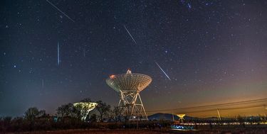 باشکوه‌ترین بارش شهابی سال را از دست ندهید