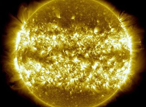 پارکر برای نخستین بار خورشید را لمس کرد