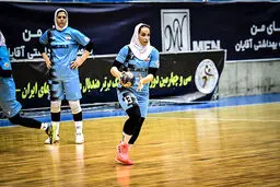 اسپانیا به هندبالیست ایرانی پناهندگی نداد