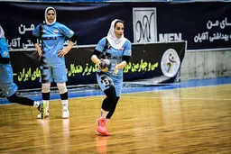 اسپانیا به هندبالیست ایرانی پناهندگی نداد