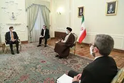 میزبانی از ۴ میلیون افغانستانی شاهدی بر توجه ایران به حقوق انسانهاست