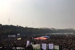 پایان تجمع کشاورزان اصفهانی ‌در بستر ‌زاینده‌رود/ توافقات مهم با استانداری برای بازگشایی آب زاینده‌رود