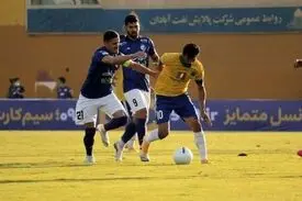 استقلال با تساوی به استقبال دربی رفت
