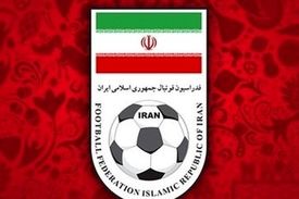 مجلس با تیم ملی بازی میکند!