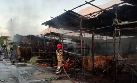 آخرین تصاویر انفجار بازار گل محلاتی تهران؛ ۲ کشته و چند مصدوم