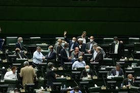 برگزاری آزمون وکالت اجباری شد