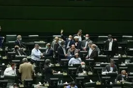 برگزاری آزمون وکالت اجباری شد