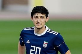 ماجرای فروش لباس سردار آزمون برای کمک به سیل‌زدگان