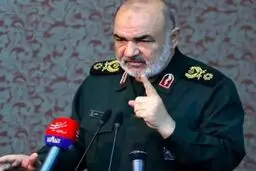 ما به برکت اسلام و رهبری توانستیم با کرونا مقابله کنیم