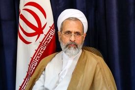 عضو فقهای شورای نگهبان: حوزه علمیه ورود به اقتصاد را وظیفه خود می‌داند