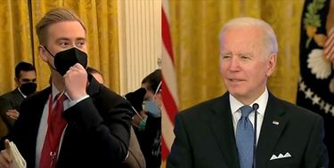 ماجرای توهین بایدن به خبرنگار فاکس نیوز چه بود؟