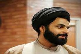 مهدی صدرالساداتی خلع لباس شد