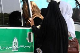 تورگردان خارجی به من گفت هیچ کجا این آزادی که خانم‌ها در ایران دارند را ندیده‌ام!