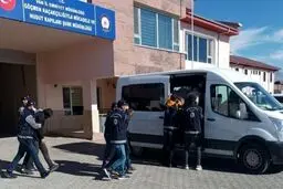 بازداشت ۴ ایرانی به اتهام قاچاق انسان در ترکیه