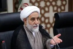 طلاب جدای از فقه و اصول در رشته‌های دیگر متخصص شوند.