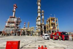 افتتاح نخستین پالایشگاه نفت خام فوق‌سنگین ایران با حضور رئیس جمهور