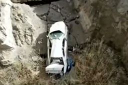 ۴۸ ساعت زندگی کنار جسد قهرمان زندگیت