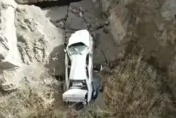 ۴۸ ساعت زندگی کنار جسد قهرمان زندگیت