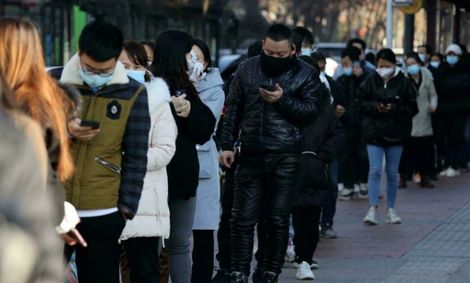 قرنطینه دیگر ارزشی ندارد/ باید محدودیت کامل ایجاد شود