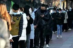 قرنطینه دیگر ارزشی ندارد/ باید محدودیت کامل ایجاد شود