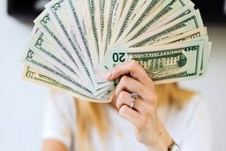 قیمت دلار و یورو صرافی ملی ۱۶ بهمن ۱۴۰۰