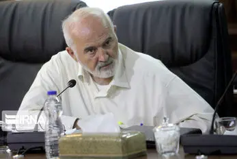 نامه احمد توکلی به روسای قوای سه گانه درباره حقوق دریافتی مقامات