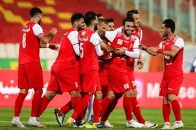 پرسپولیسی ها در رختکن حبس شدند