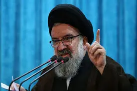 خاتمی: عامل فقر کسانی هستند که این ۴۳ سال قدرت دستشان بوده