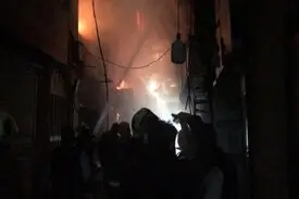 آتش سوزی در بازار کفاشی تهران
