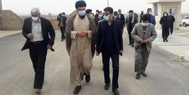 روبان میدان میوه و تره‌بار شهرستان آبیک را قیچی نشد؟